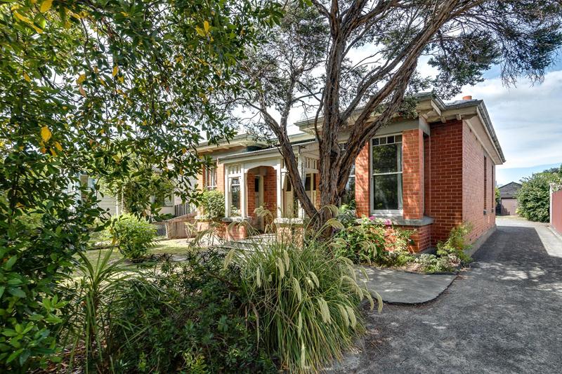42 McDonald Street, Napier South, Napier - Carousel 2