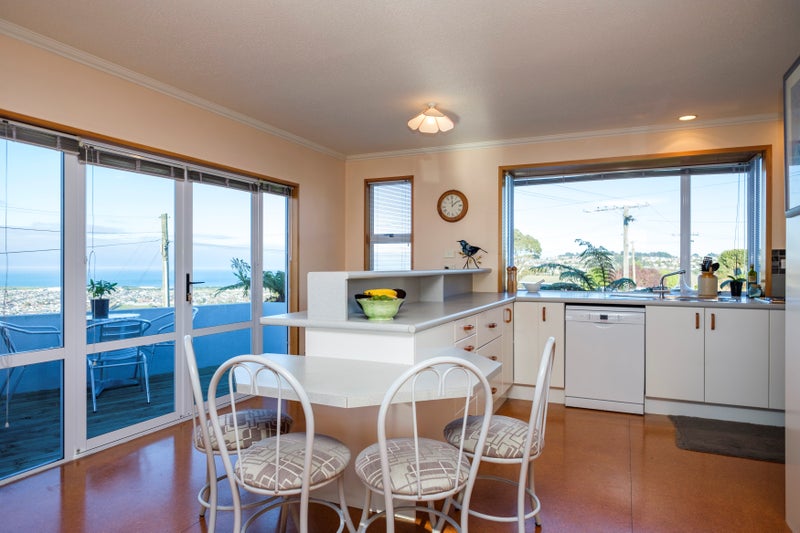 5 Kirriemuir Street, Maryhill, Dunedin - Carousel 2