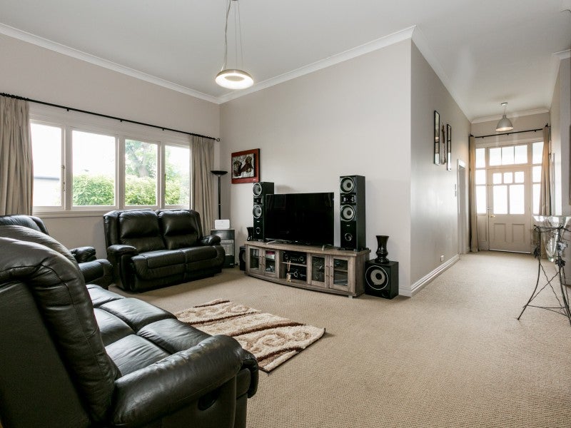 63 Wellesley Road, Napier South, Napier - Carousel 2