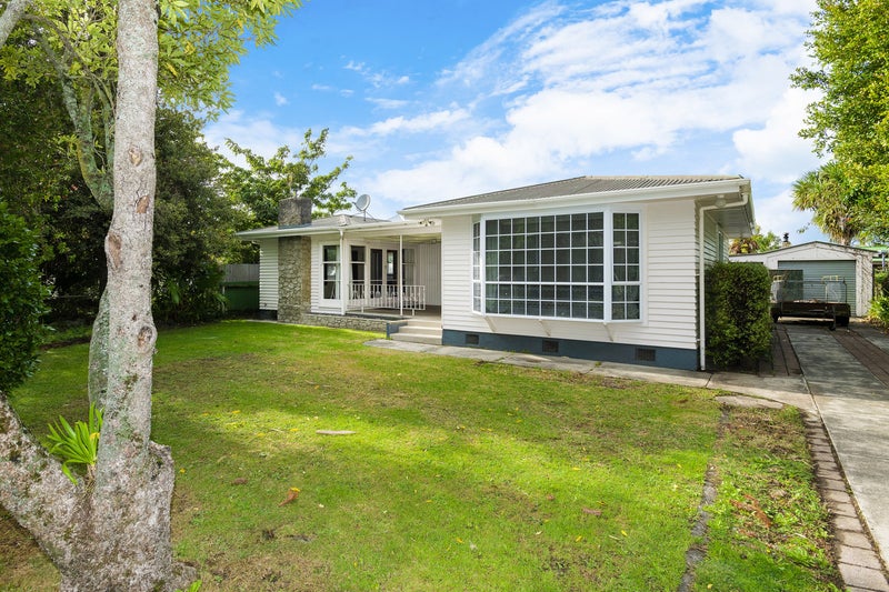 8 Seymour Road, Inner Kaiti, Gisborne - Carousel 1