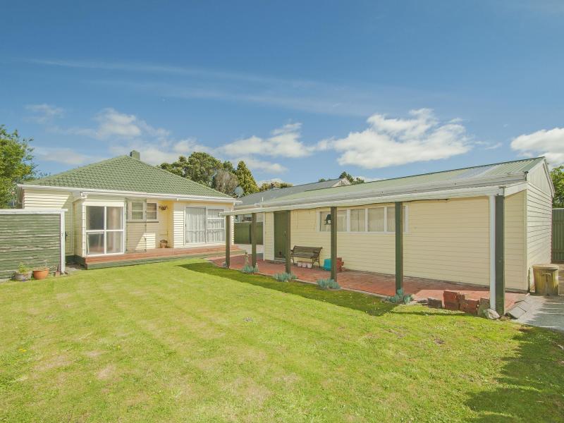 21 Hart Avenue, Boulcott, Lower Hutt - Carousel 10