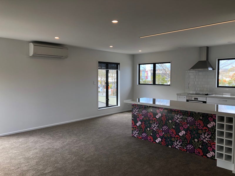 1/129 Aikmans Road, Merivale, Christchurch - Carousel 2