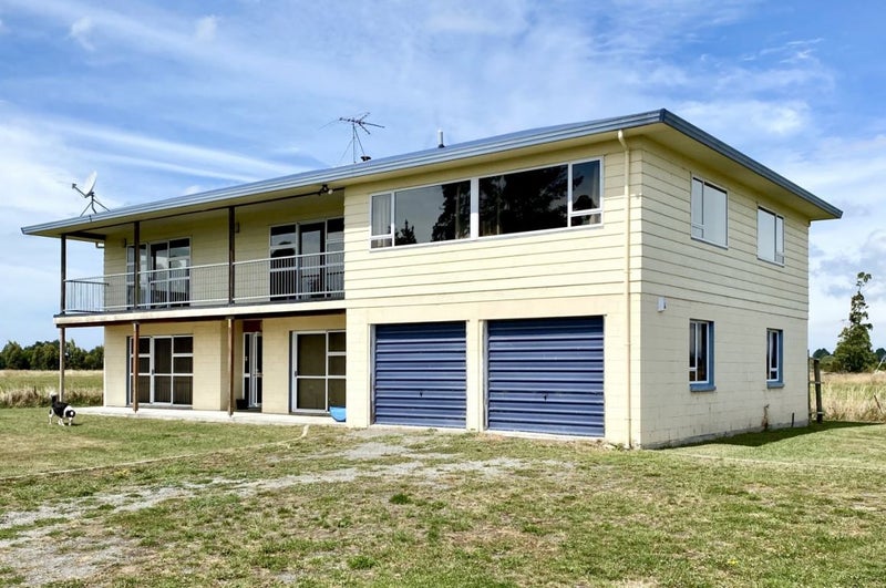 110 Revells Road, Flaxton - Carousel 2