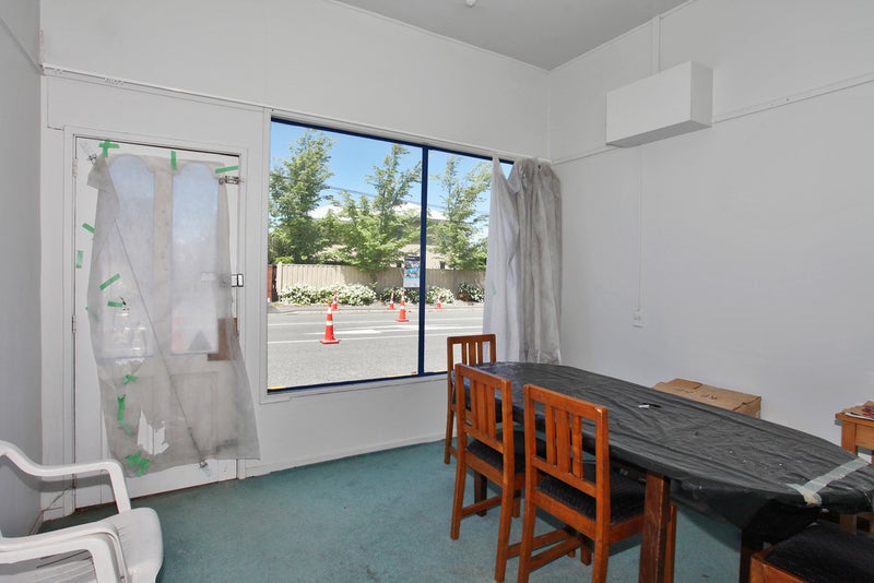 146 Edgeware Road, St Albans, Christchurch - Carousel 14