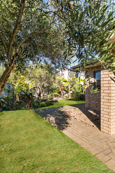 6/11 Lawford Place, Mangere, Auckland - Carousel 19