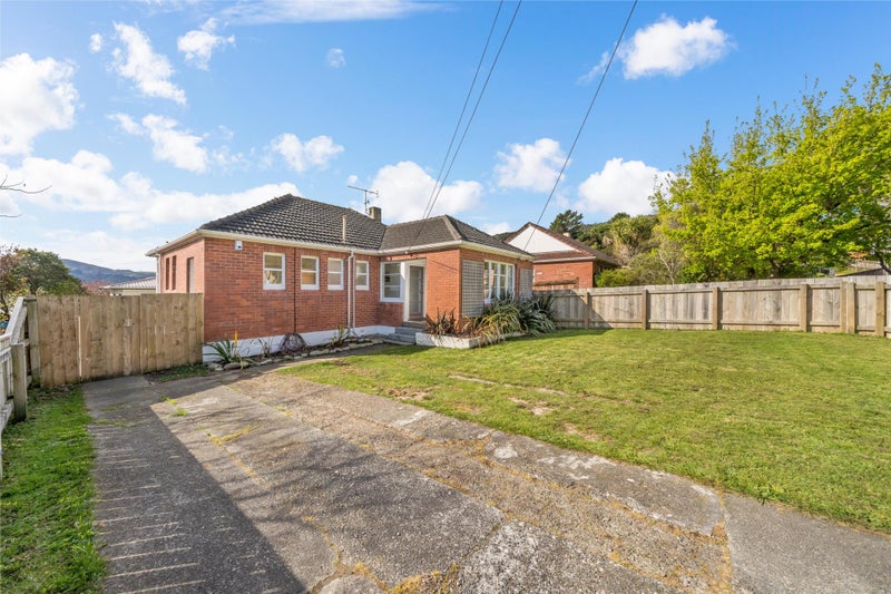 1/26 Cleland Crescent, Naenae, Lower Hutt - Carousel 2