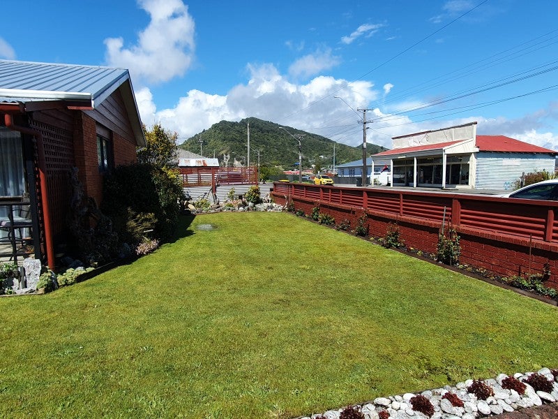 107 Bright Street, Cobden, Greymouth - Carousel 22