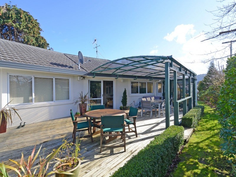 596 Fergusson Drive, Trentham, Upper Hutt - Carousel 20