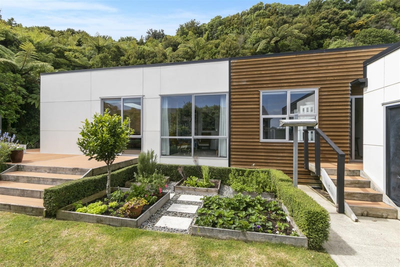 10 Otonga Heights, Maungaraki, Lower Hutt - Carousel 9