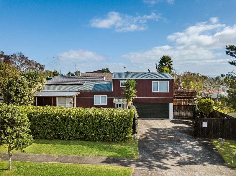 1/6 Aspiring Avenue, Clover Park, Auckland - Carousel 1