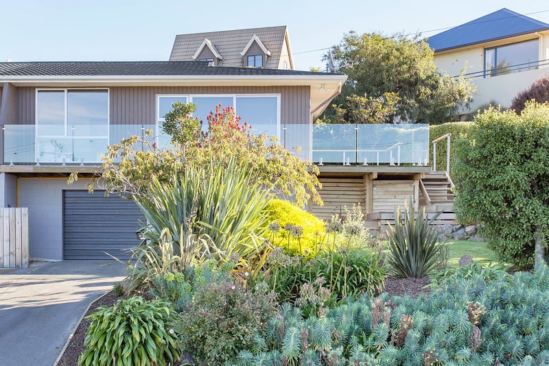 2/54 Belleview Terrace, Mount Pleasant, Christchurch - Carousel 1