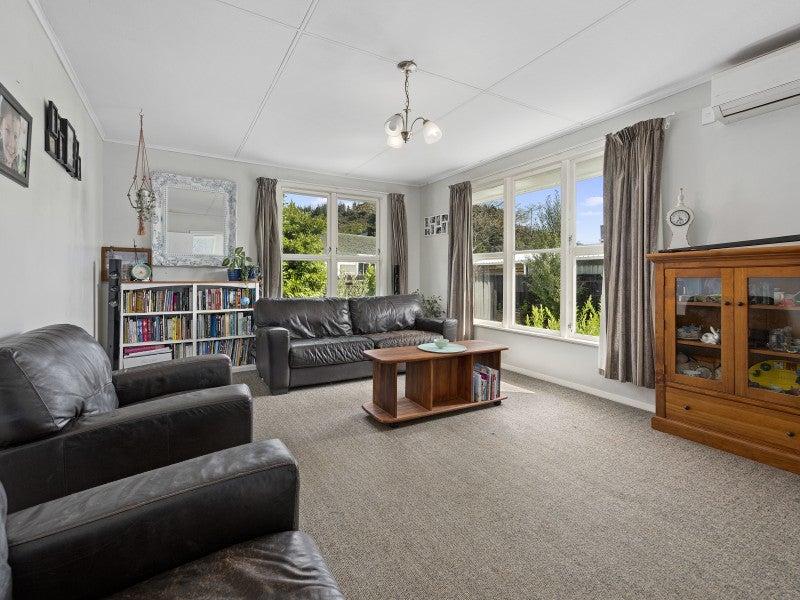 9A Mangaroa Hill Road, Maoribank, Upper Hutt - Carousel 2