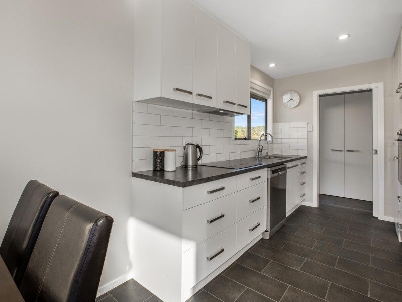 444 Warspite Avenue, Ascot Park, Porirua - Carousel 2