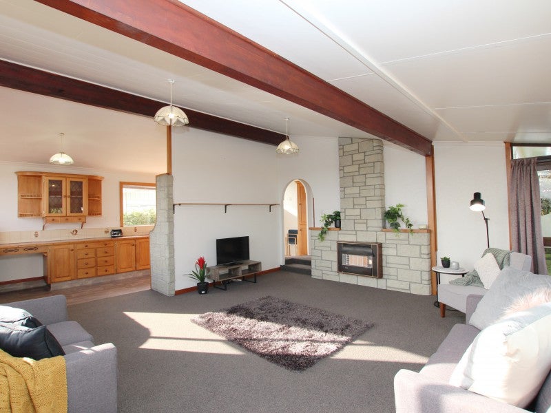 10 Clyde Street, Ferndale, New Plymouth - Carousel 1