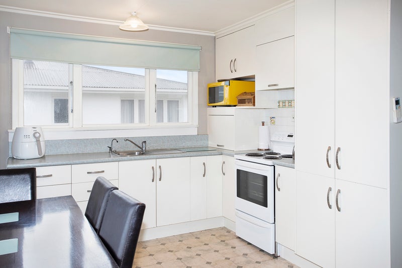 51 Helmsdale Street, Waverley, Invercargill - Carousel 2