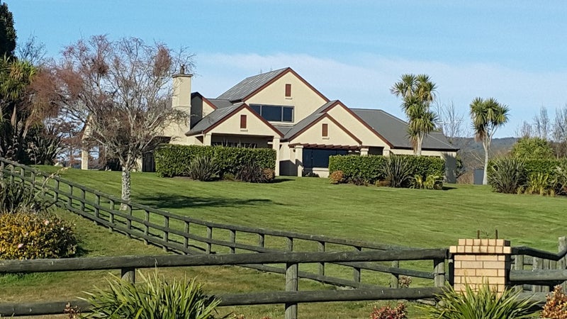 3 Coburg Place, Tikitere, Rotorua - Carousel 2