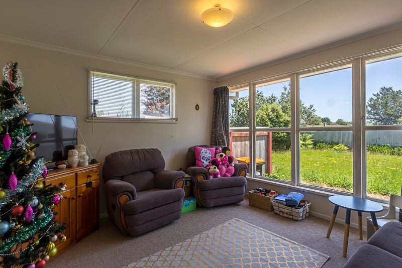 6 Clutha Place, Westbrook, Palmerston North - Carousel 1