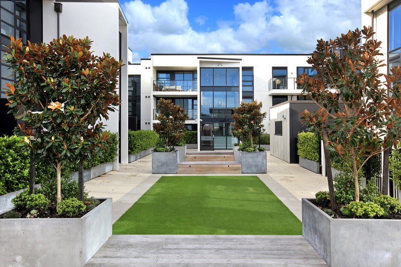 208/8 Kingsland Terrace, Kingsland, Auckland - Carousel 1