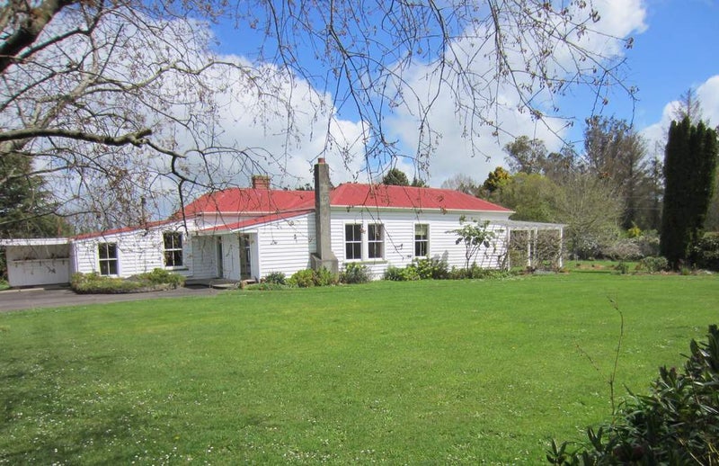 2070 Kimbolton Road, Kiwitea, Feilding - Carousel 2