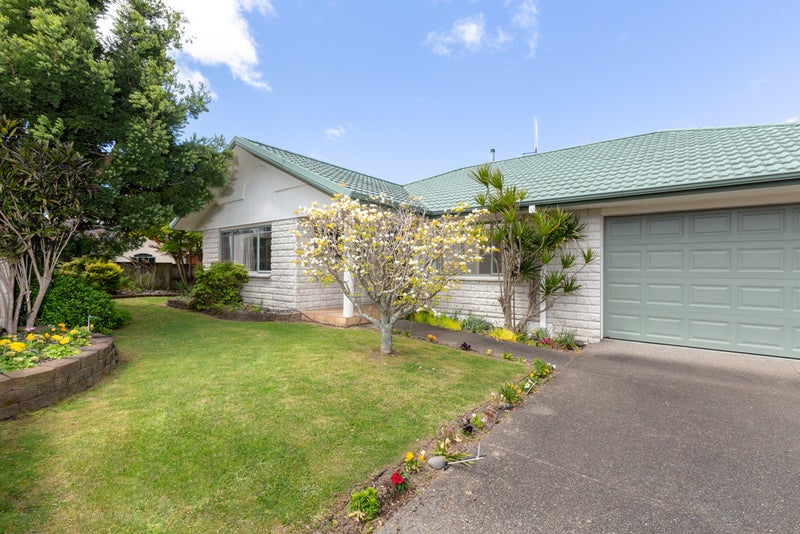 84 Bethlehem Heights, Bethlehem, Tauranga - Carousel 2