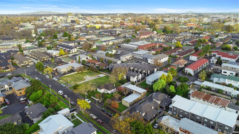 11 Dyer Street, Whitiora, Hamilton - Carousel 19