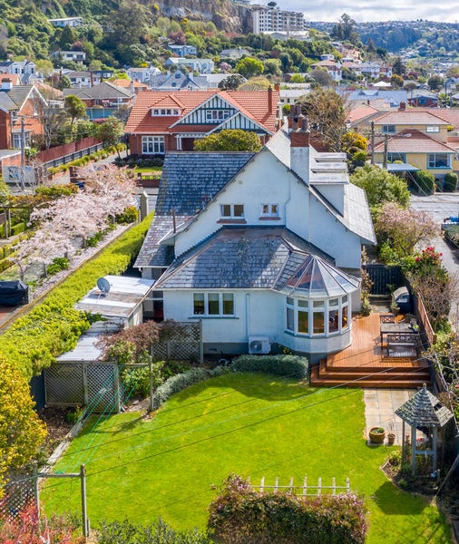 16 Ings Avenue, Saint Clair, Dunedin - Carousel 1