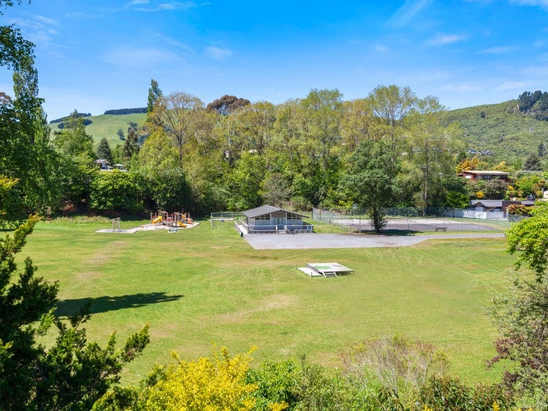 2//21 Kinloch Road, Kinloch, Taupo - Carousel 18