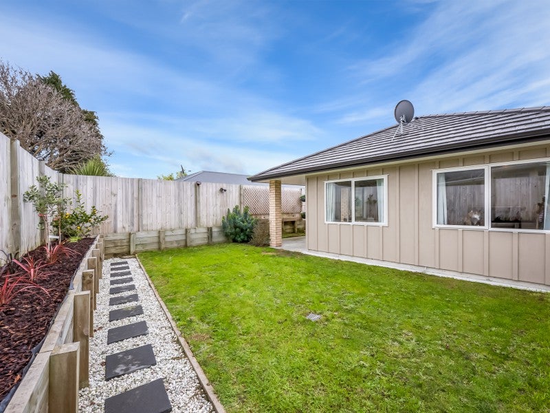 69 Farmer Crescent, Taita, Lower Hutt - Carousel 14