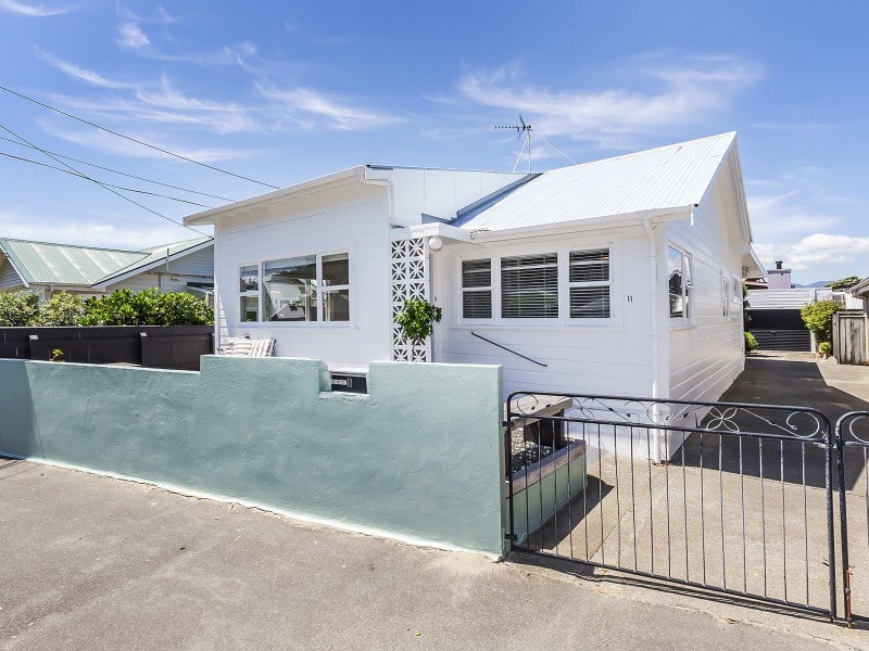 11 Ferry Street, Seatoun, Wellington - Carousel 20