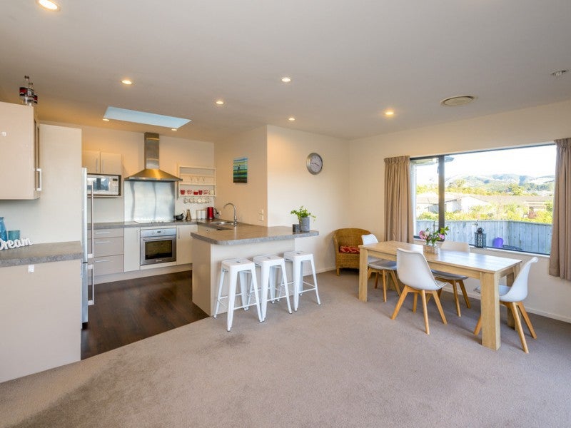 24 Tasman Close, Aotea, Porirua - Carousel 2