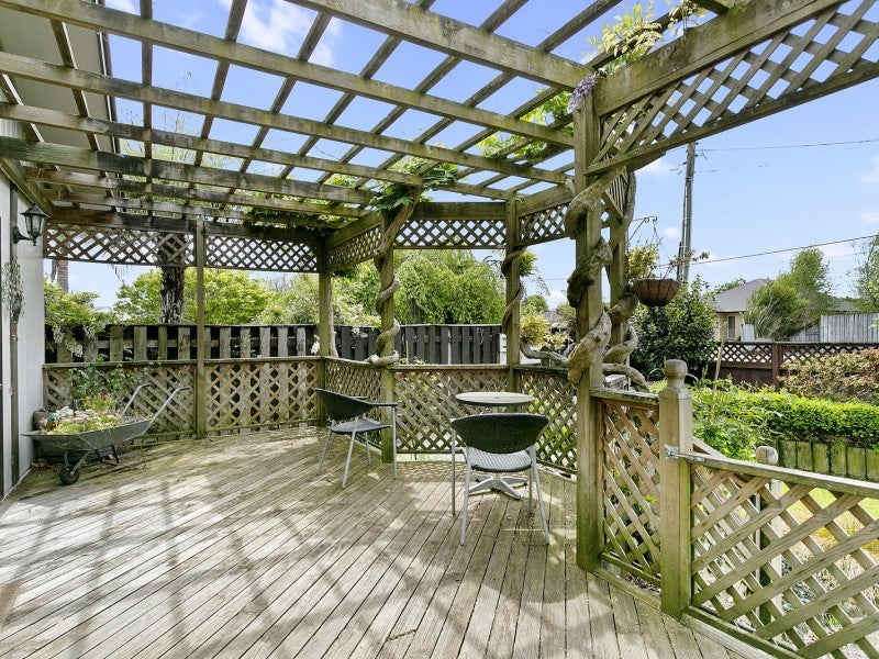 52 Arnold Street, Leamington, Cambridge - Carousel 2