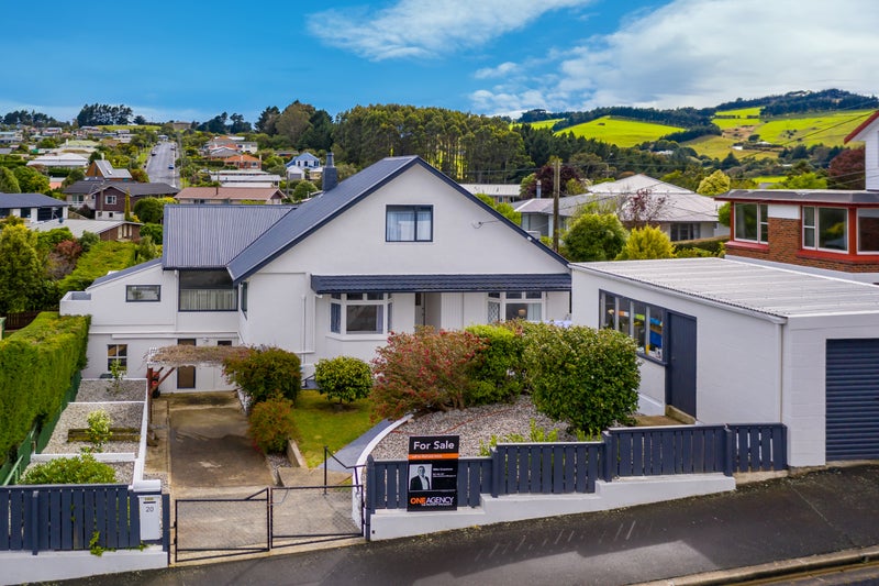 20 Aytoun Street, Shiel Hill, Dunedin - Carousel 1