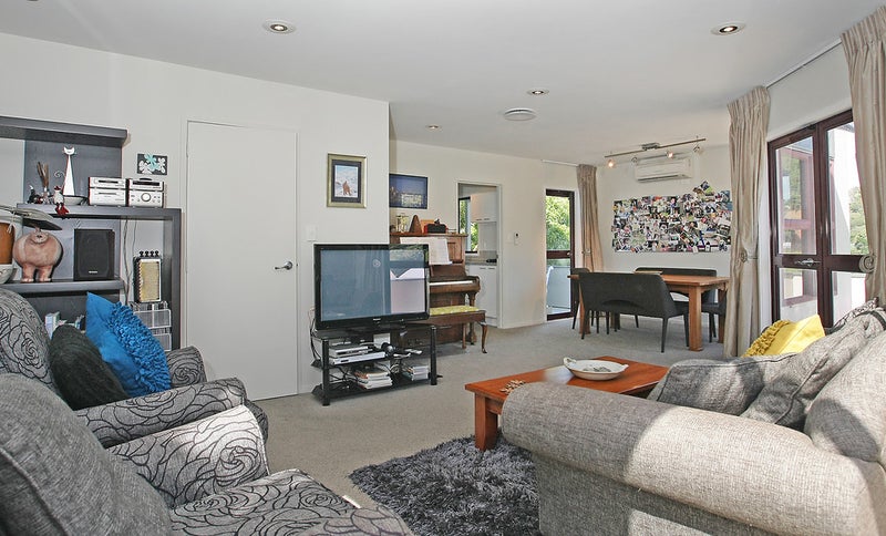 5/7 Dransfield Street, Vogeltown, Wellington - Carousel 2