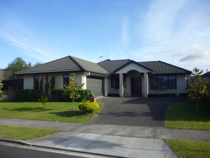 6 Azure Place, Huntington, Hamilton - Carousel 1