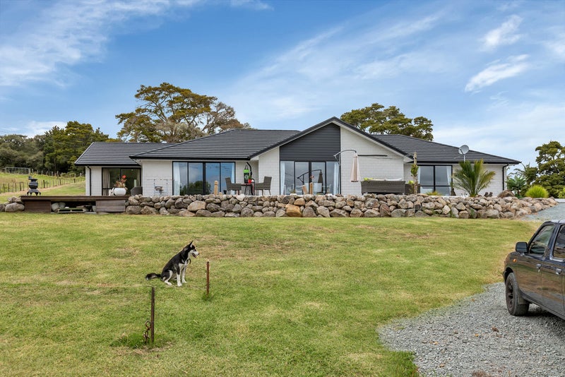 362B Cemetery Road, Whangarei - Carousel 1