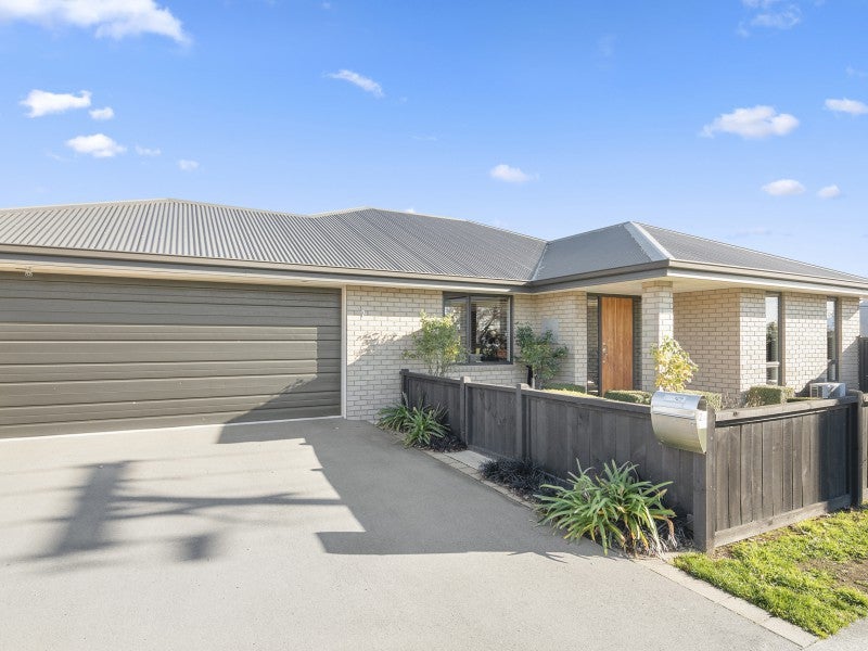 2A Bythell Street, Redwoodtown, Blenheim - Carousel 1