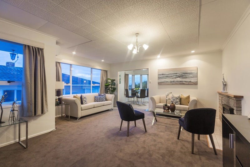 193 Methuen Road, New Windsor, Auckland - Carousel 2