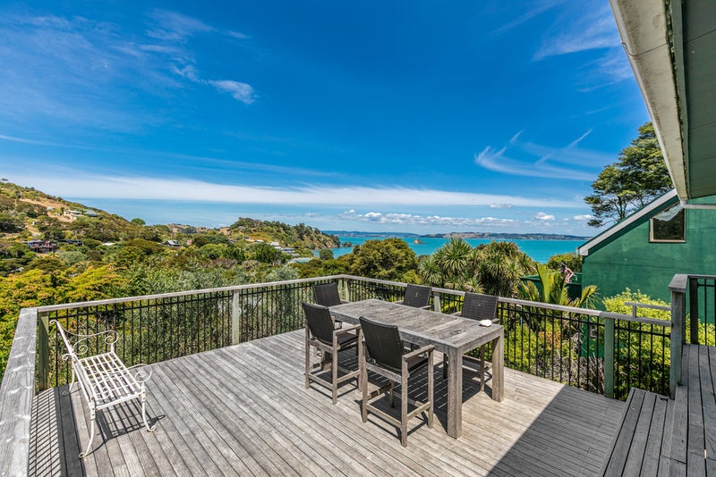12 Wairua Road, Omiha, Waiheke Island - Carousel 2