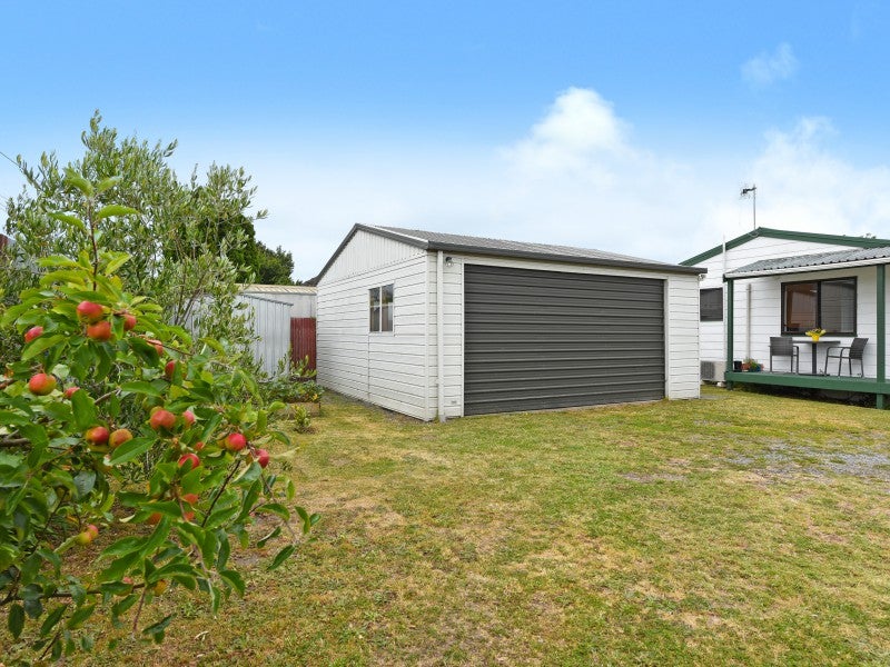 36A Palmer Crescent, Silverstream, Upper Hutt - Carousel 15
