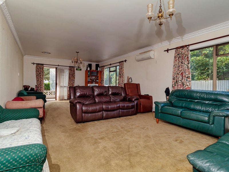 407 Lascelles Street, Saint Leonards, Hastings - Carousel 1