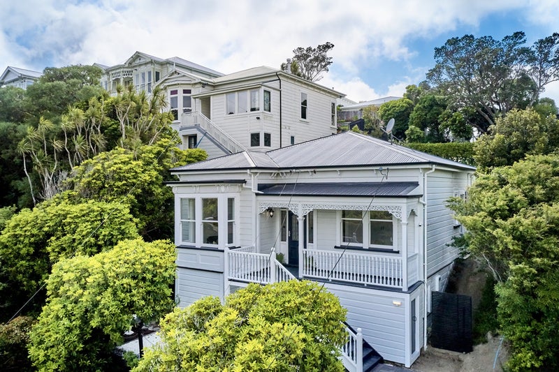 53 Fairview Crescent, Kelburn, Wellington - Carousel 16