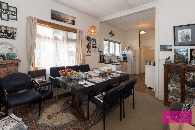 36 Frederick Street, Terrace End, Palmerston North - Carousel 2