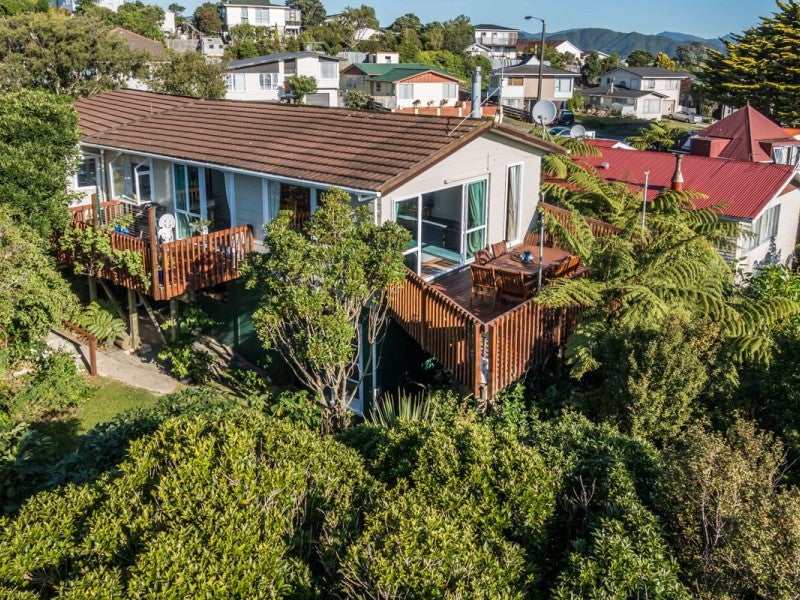 103 Major Drive, Kelson, Lower Hutt - Carousel 20