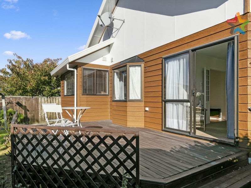 55A Gordon Street, Avalon, Lower Hutt - Carousel 21