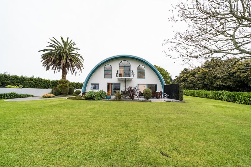 532A State Highway 2, Te Puna, Tauranga - Carousel 2