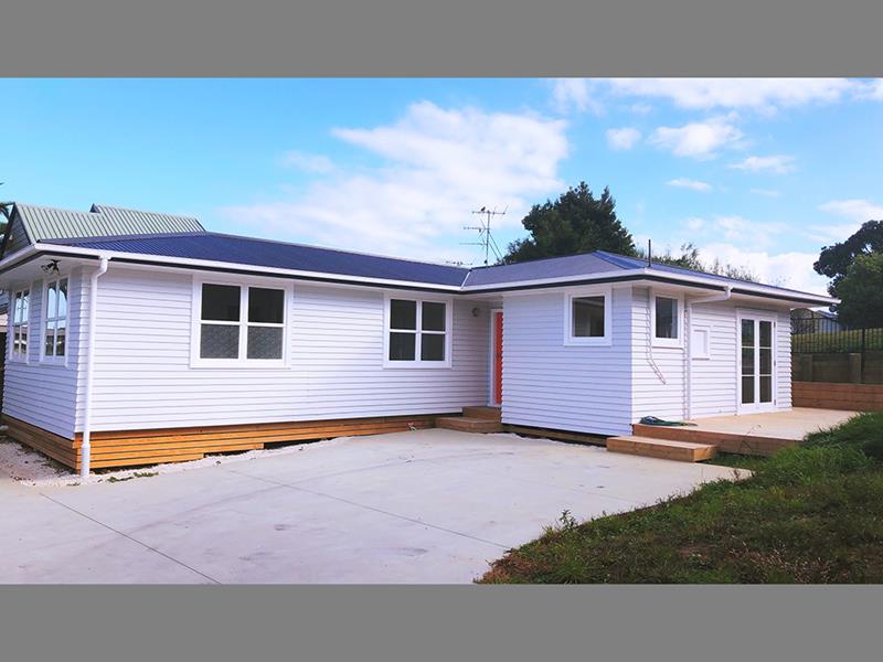 25B Arrow Road, Forrest Hill, Auckland - Carousel 1