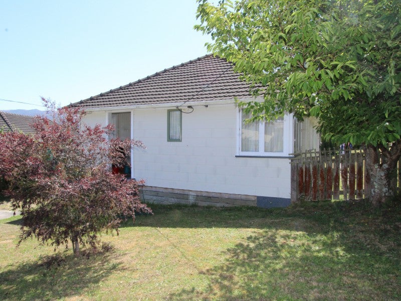 96 Mckillop Street, Ranui, Porirua - Carousel 1