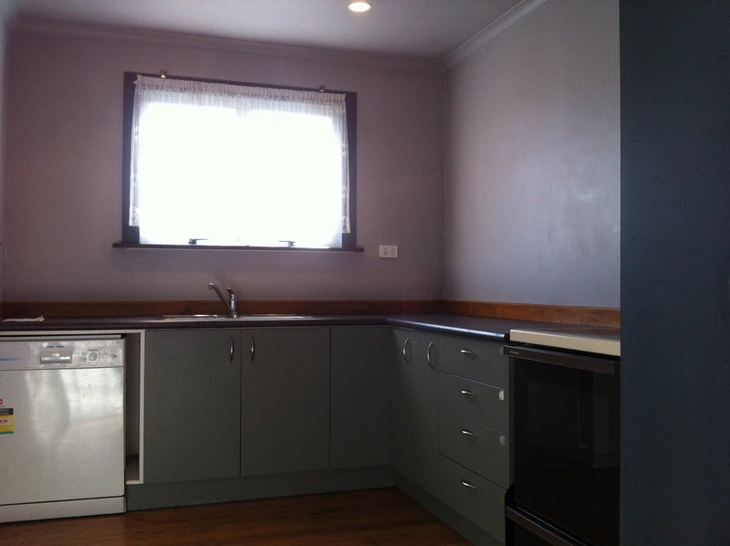 21 Nelson Quay, Cobden, Greymouth - Carousel 2