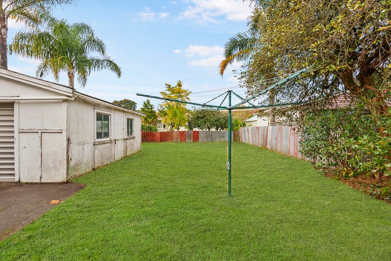10 Francis Street, Grey Lynn, Auckland - Carousel 2