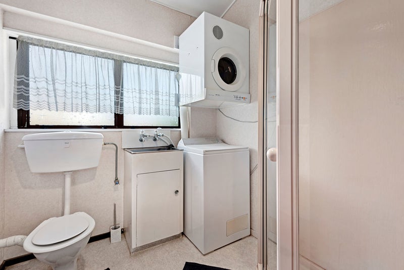 7/168 KINGS CRES, EPUNI, LOWER HUTT - Carousel 10